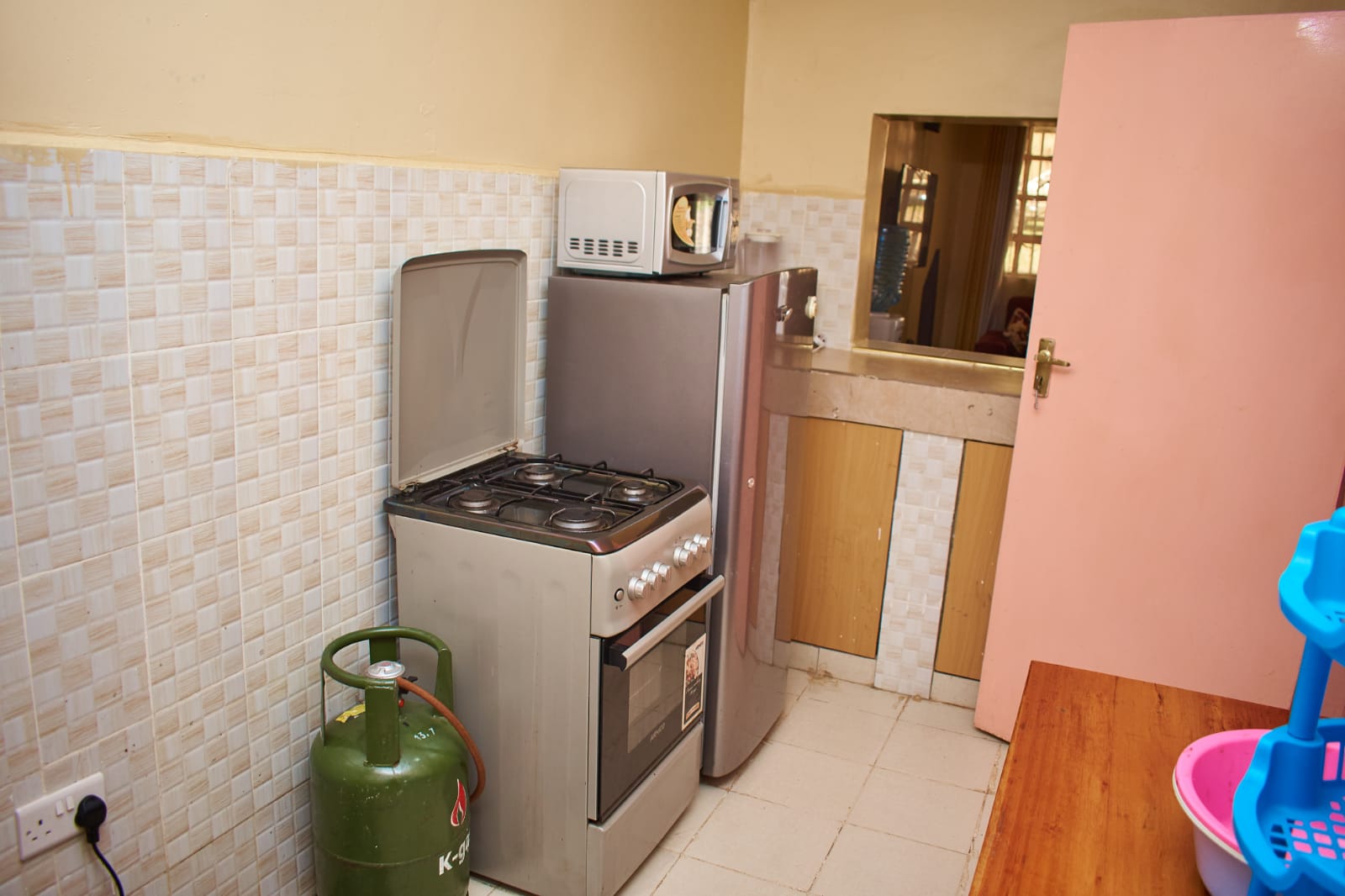 Cozy 2 Bedroom Airbnb