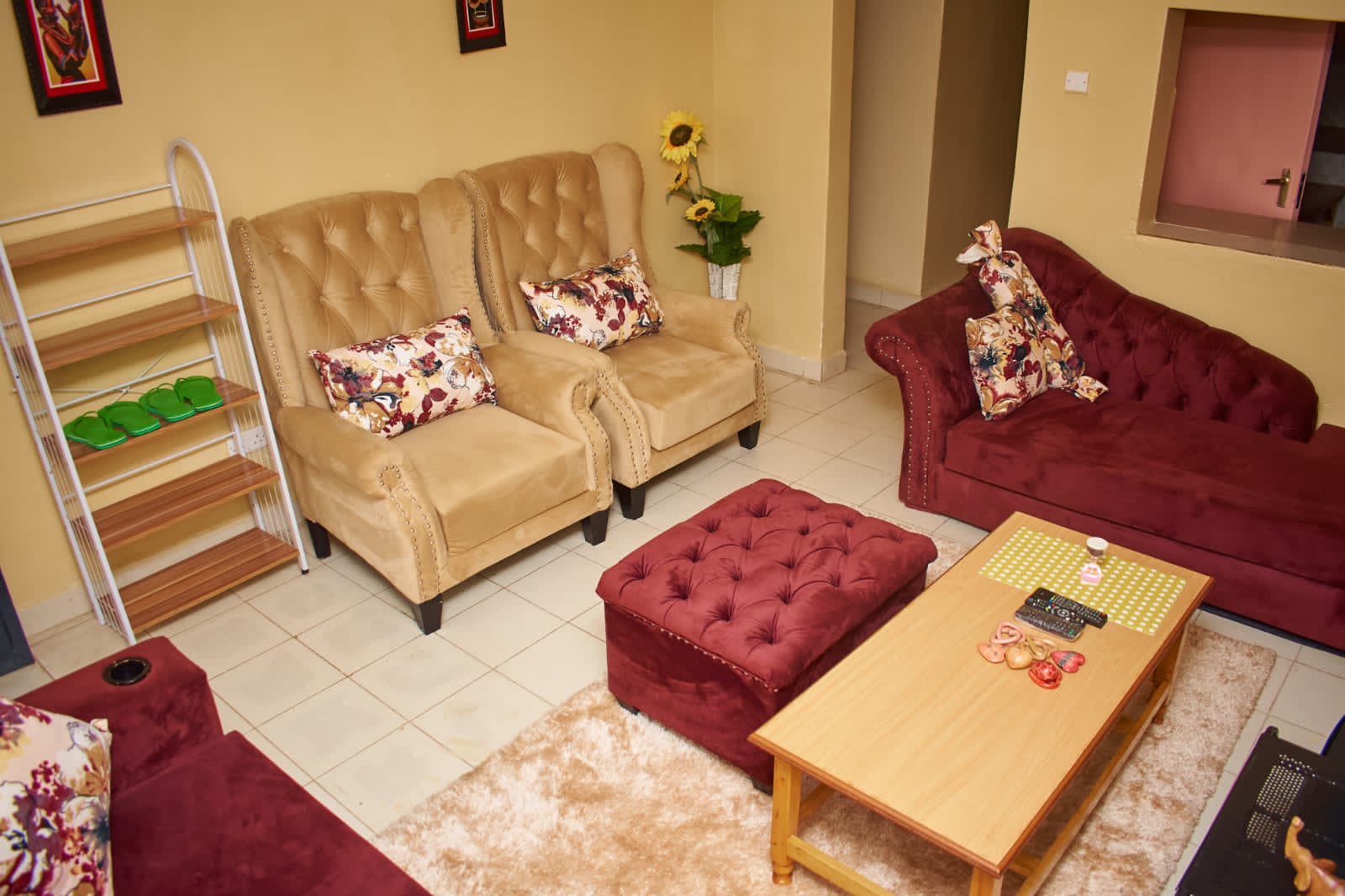 Cozy 2 Bedroom Airbnb
