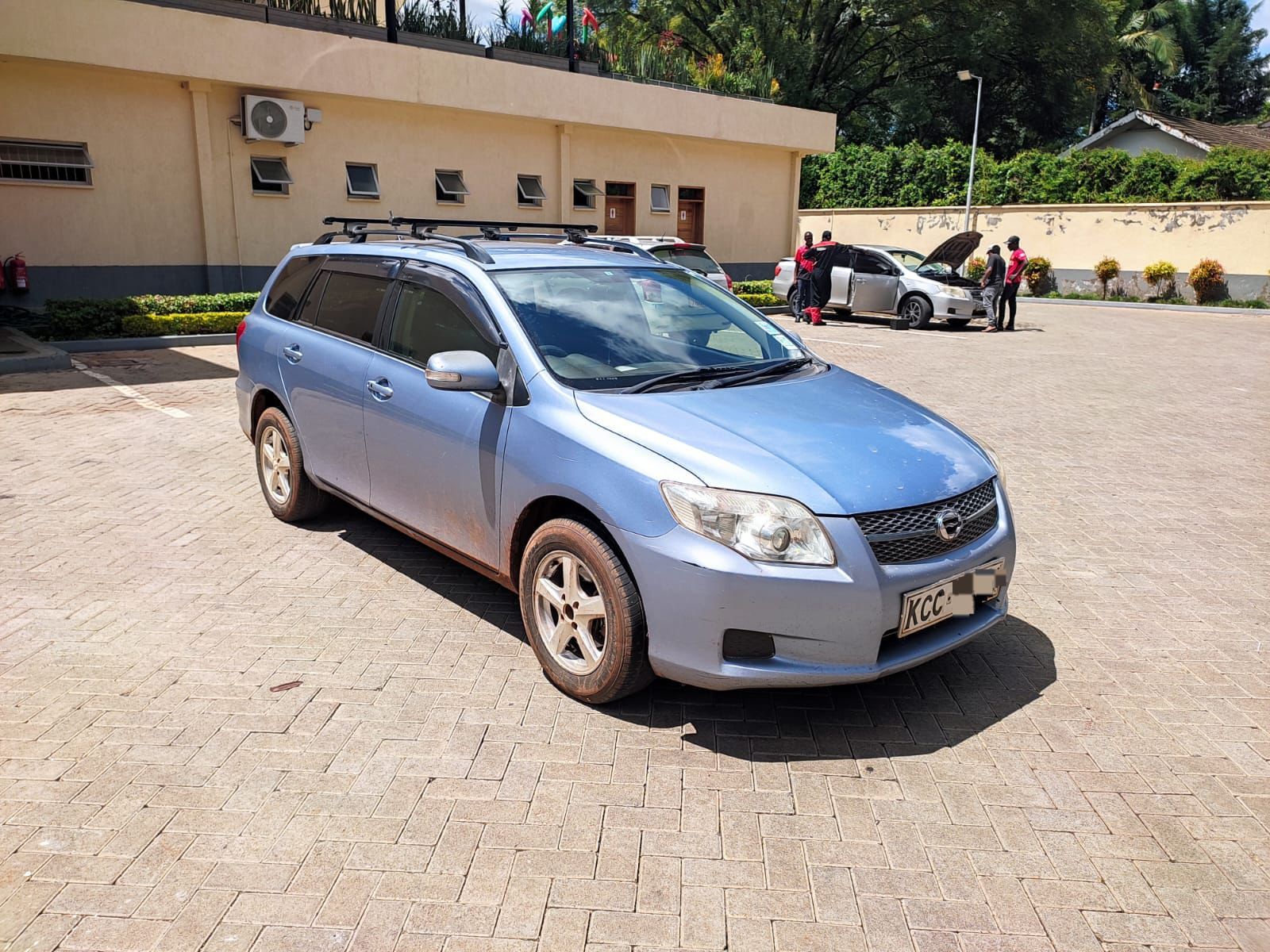Toyota fielder