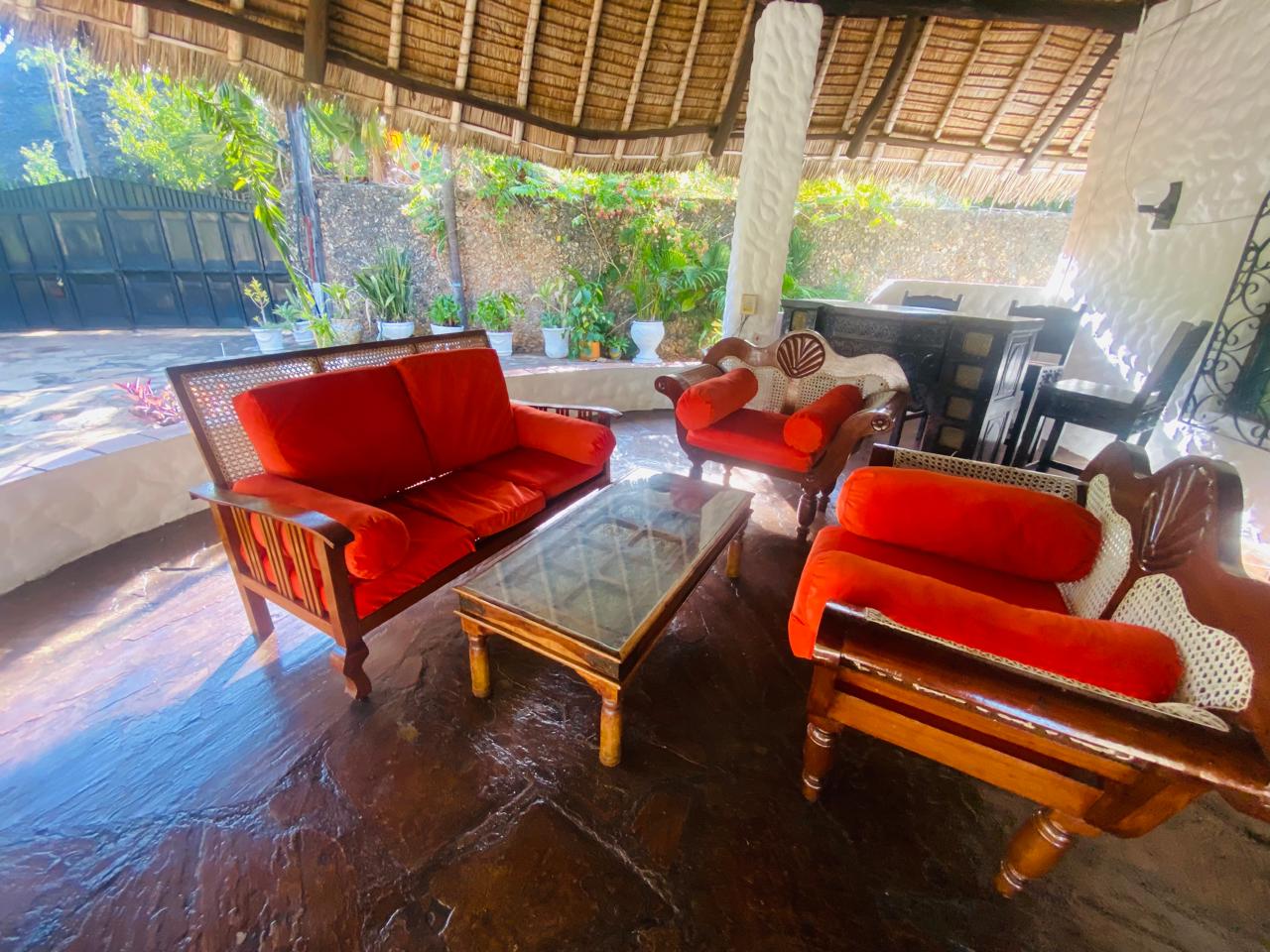 Three Bedroom Villa Swimming pool near Mtwapa Creek