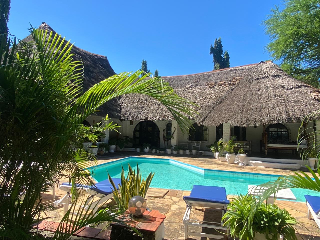 Three Bedroom Villa Swimming pool near Mtwapa Creek