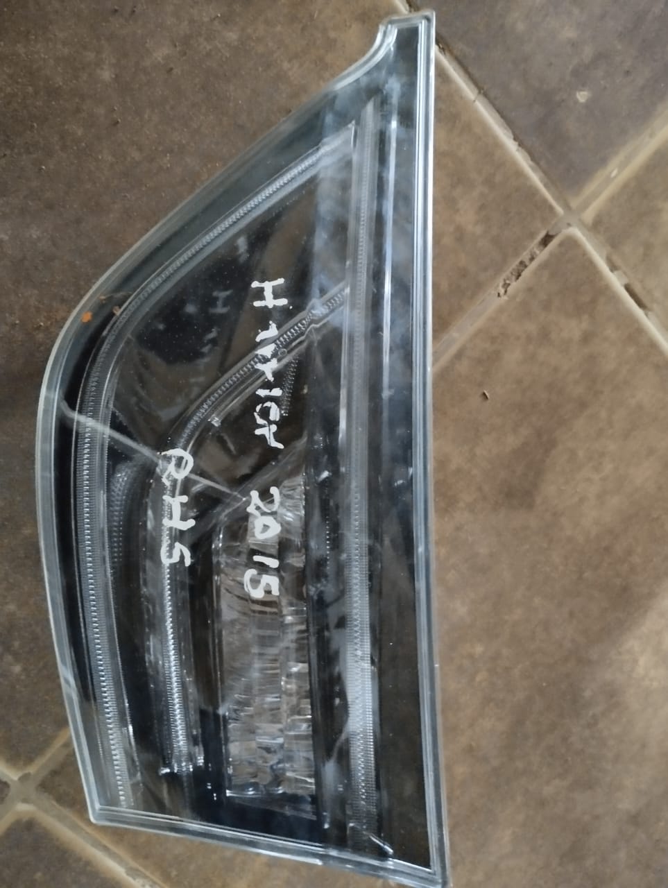 Toyota Harrier boot light