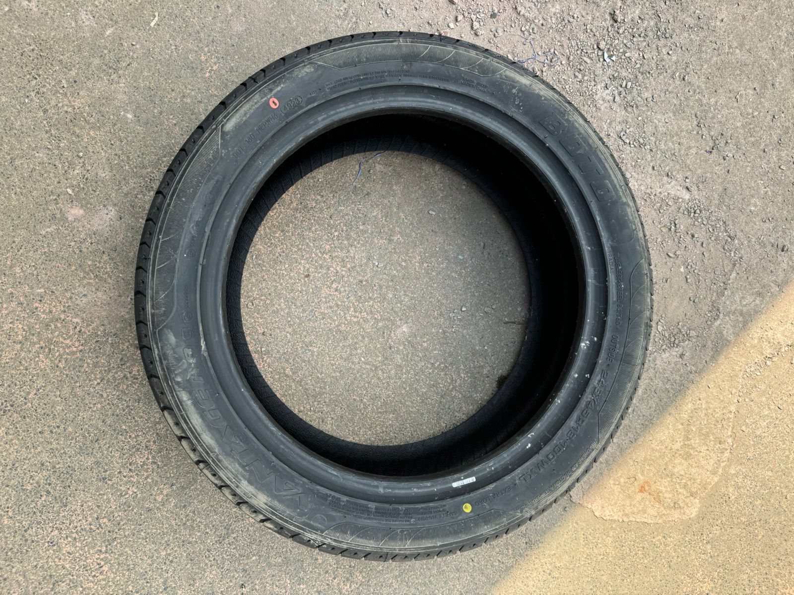 215/70R16 Boto