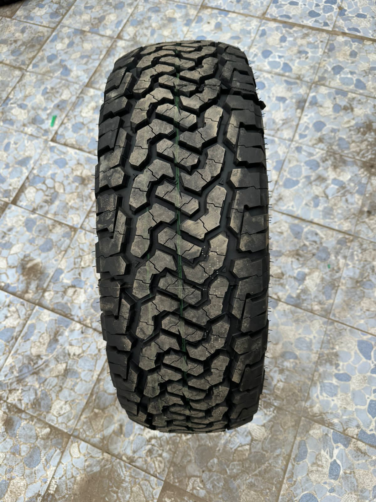265/75R16 cf 1100