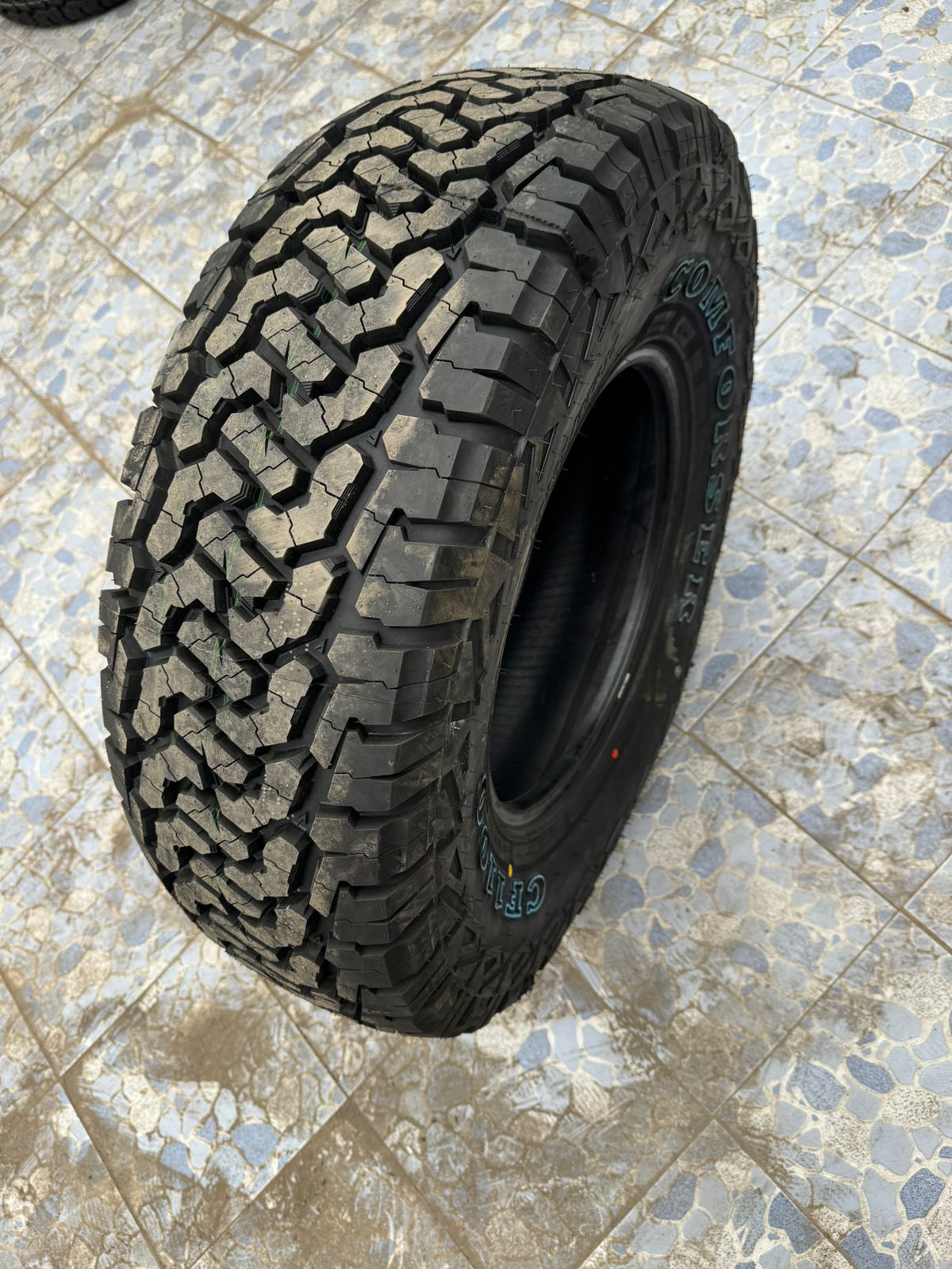 265/75R16 cf 1100
