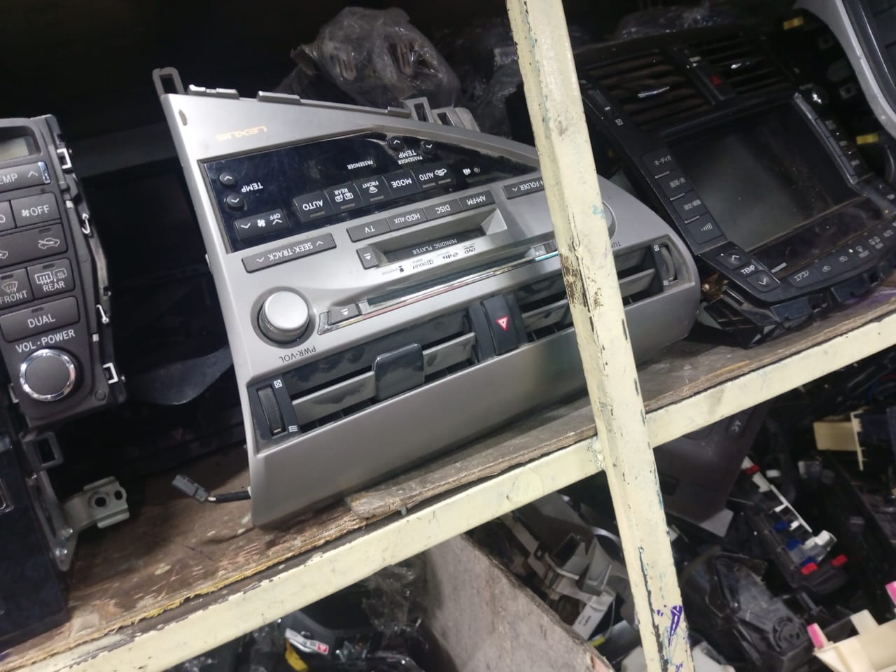 Harrier new radio