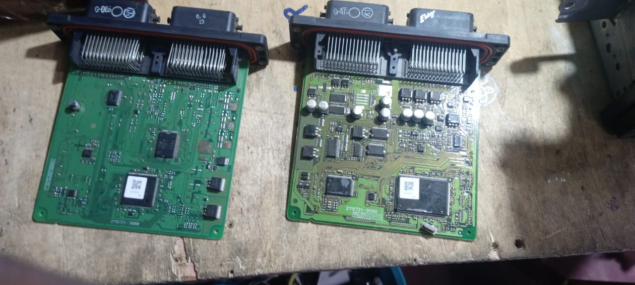 Engine computer Demio