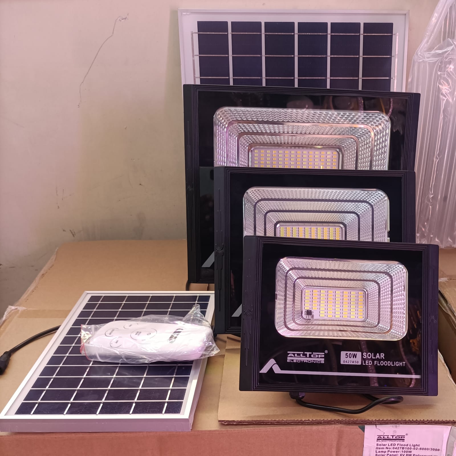 Solar floodlight 50 watts