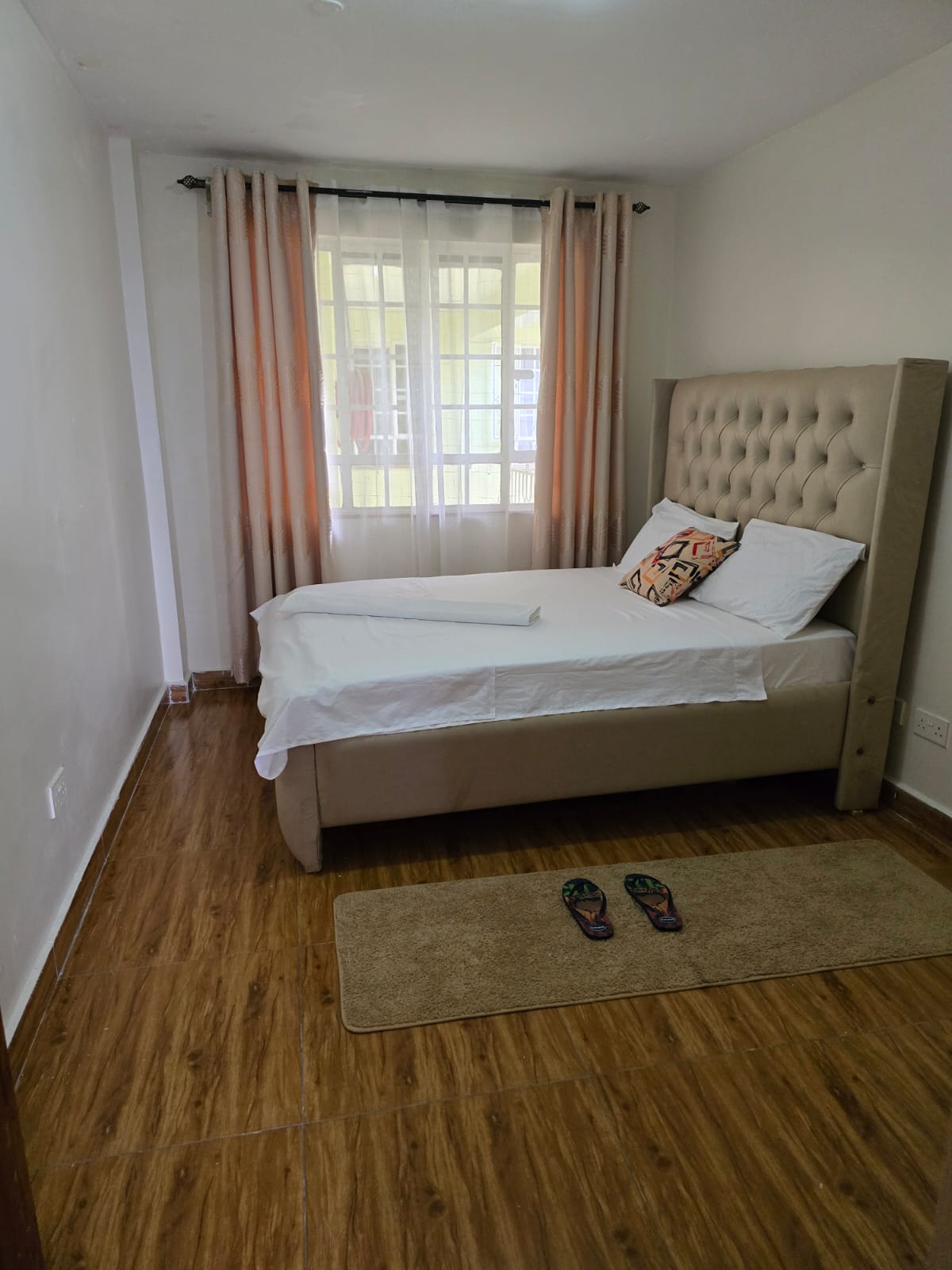 Executive one bedroom Airbnb Homeland