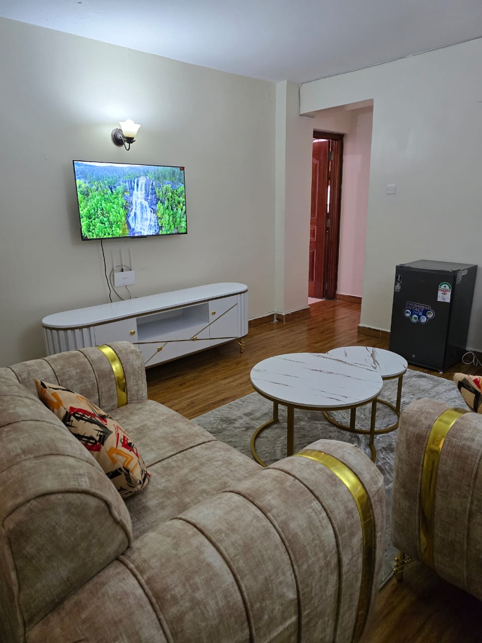 Executive one bedroom Airbnb Homeland