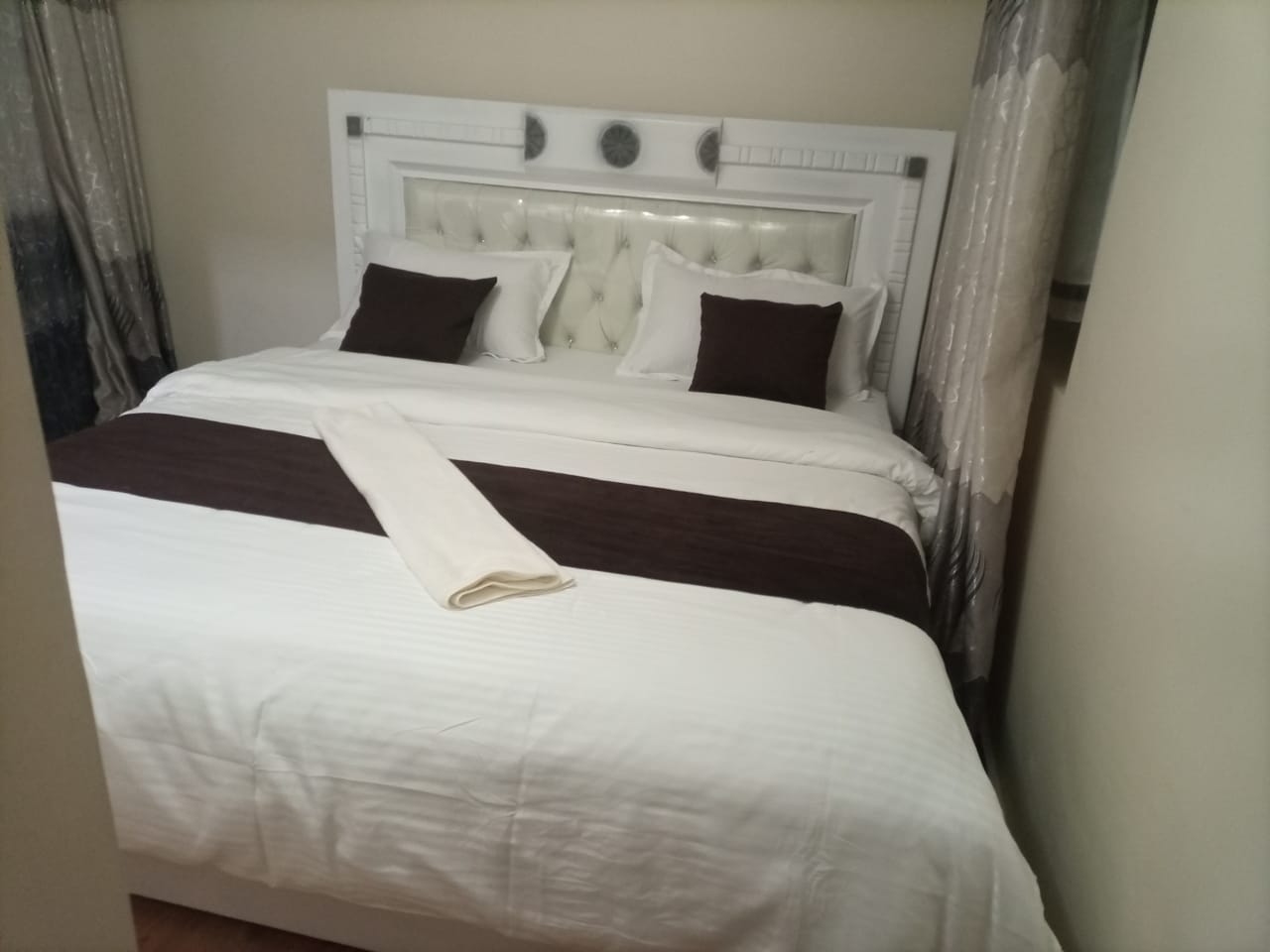 Executive 2 bedroom Airbnb unit