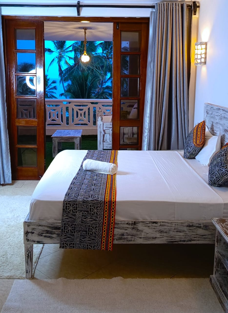 2 bedroom beachfront in shanzu