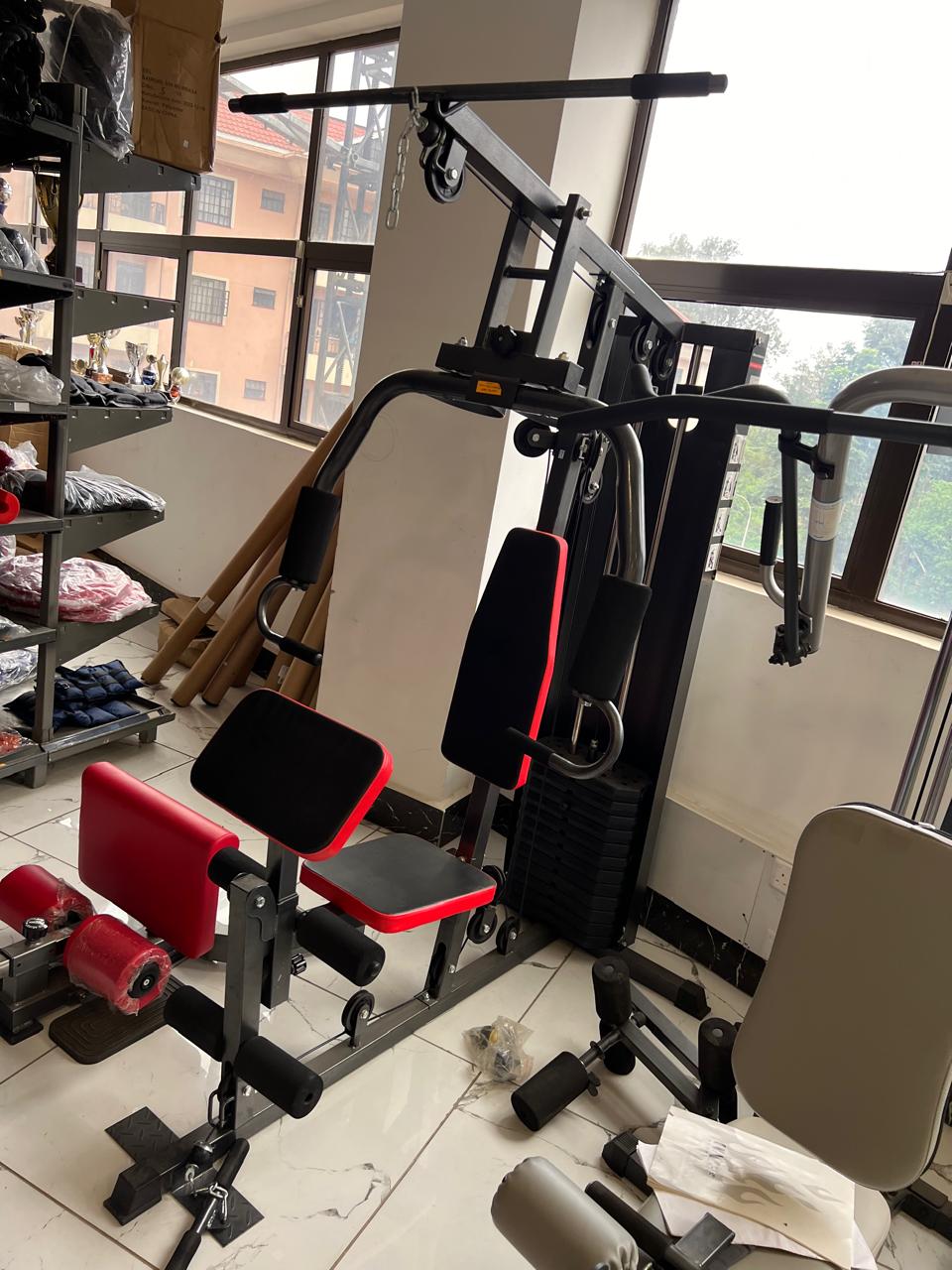 Fully body workout multigym station
