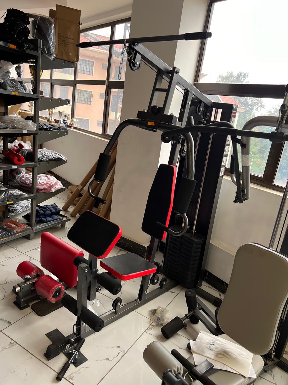 Fully body workout multigym station