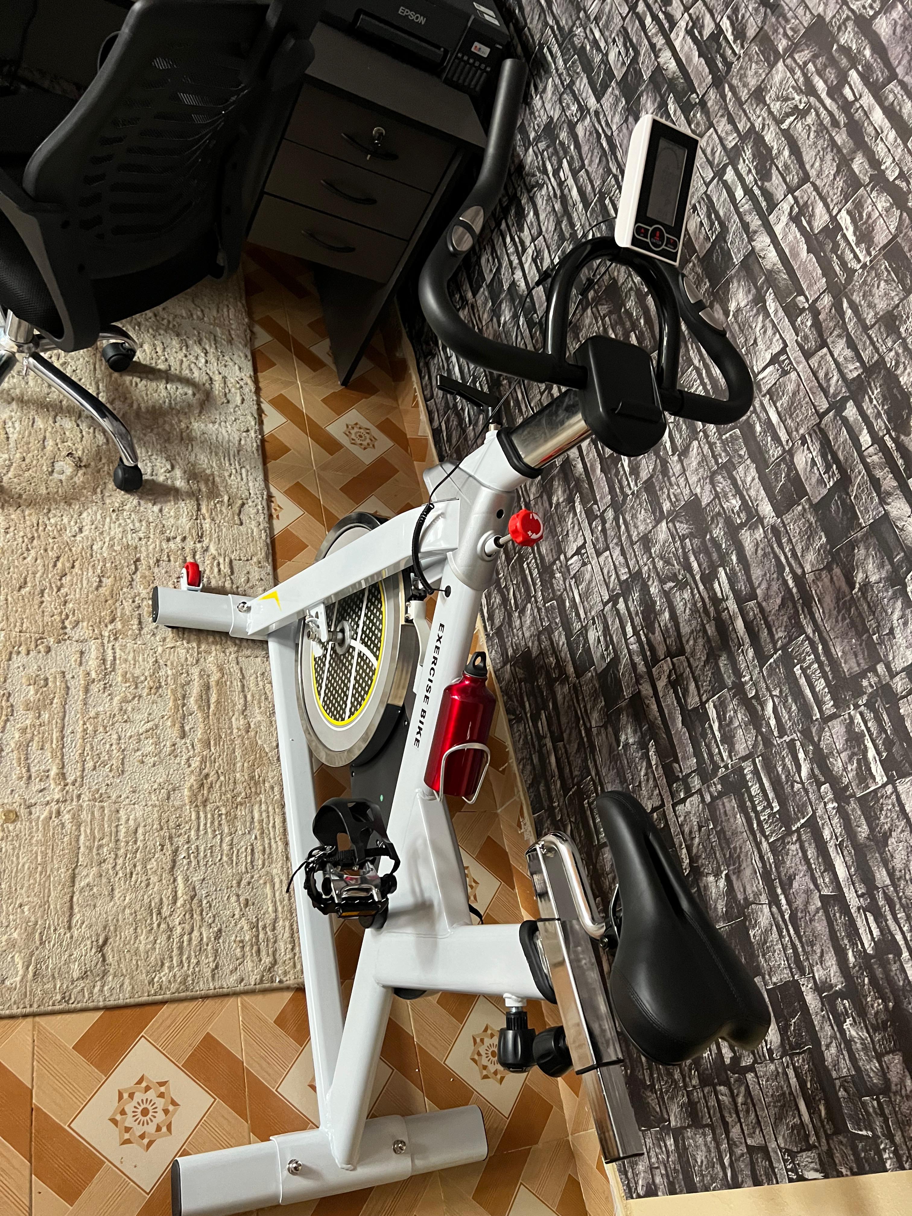 Commercial spinning bike