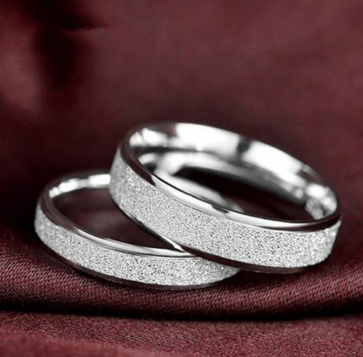 Silver wedding rings