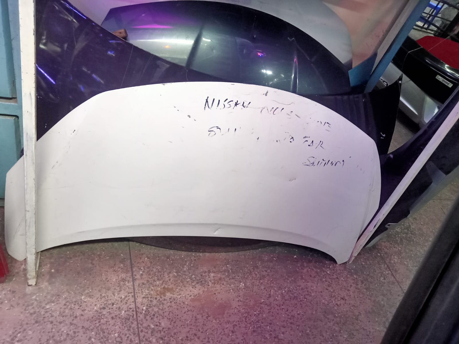 Nissan note bonnet