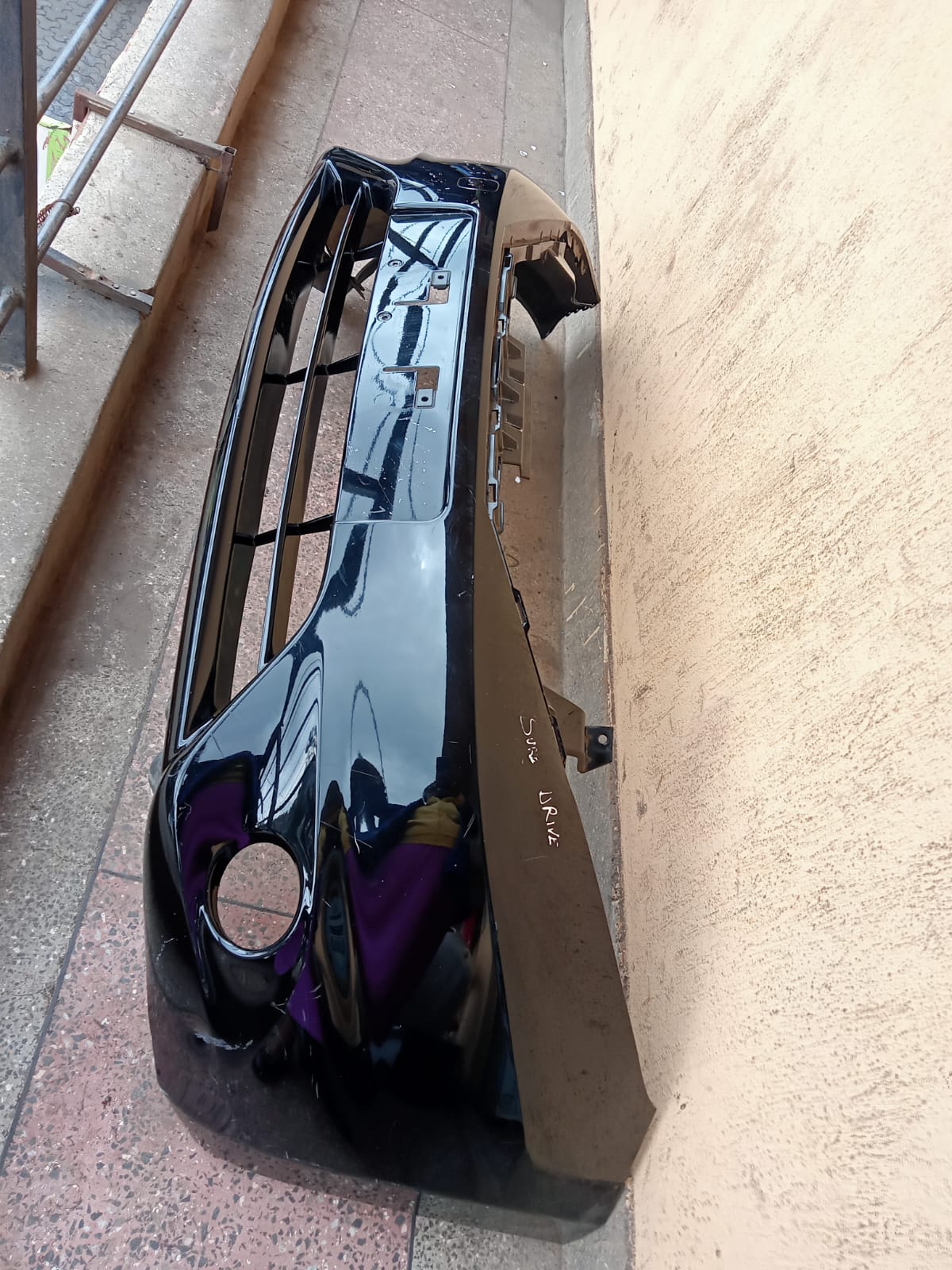 Nissan note 2012 front bumper