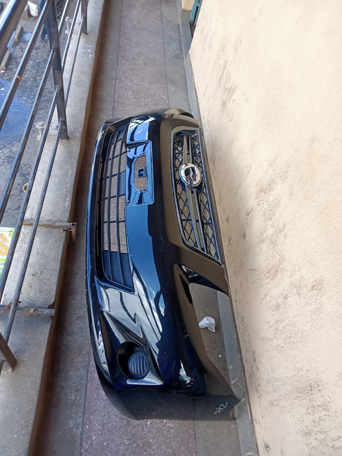 Fielder 2010 front bumper