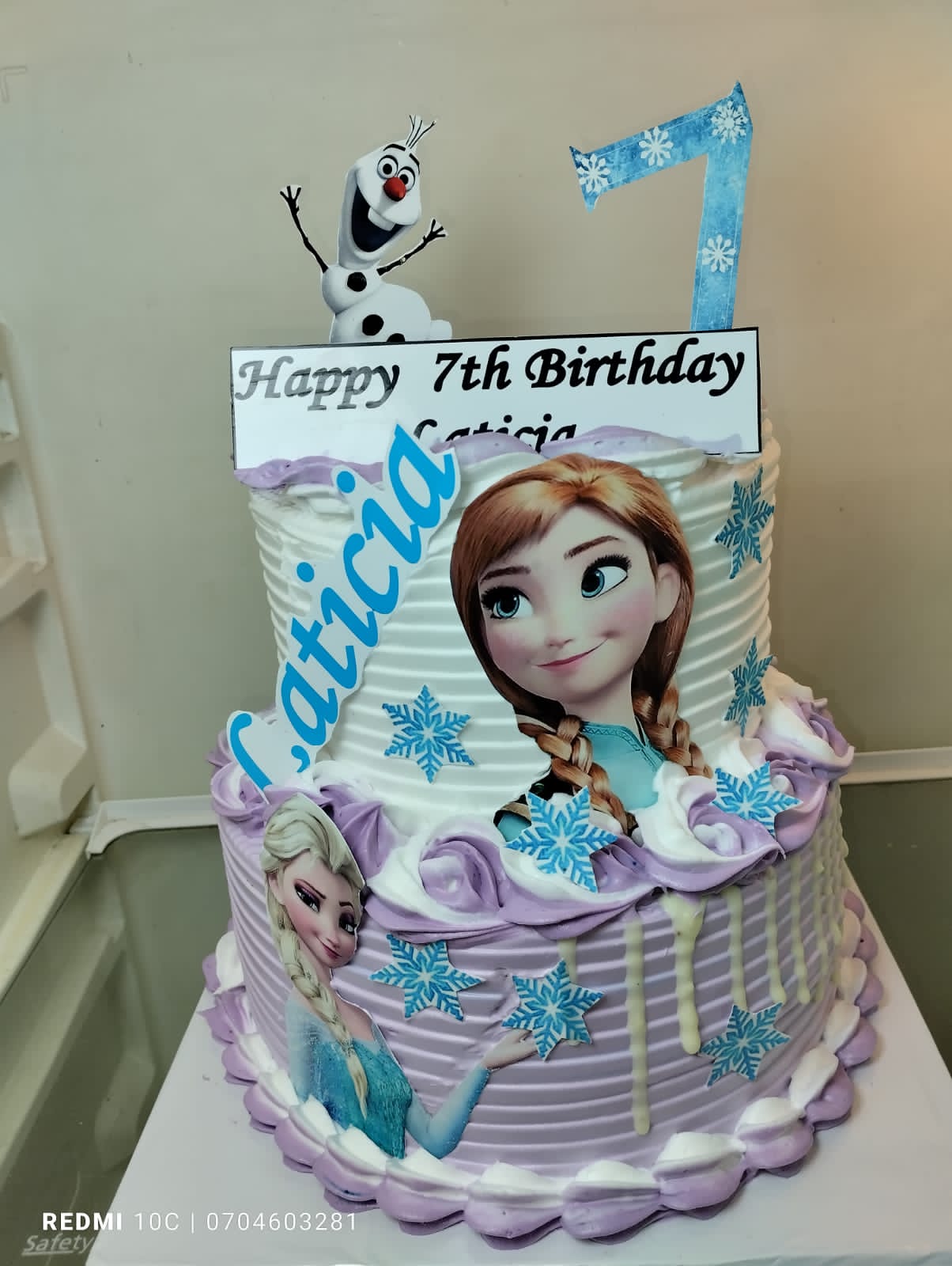 Cartoon cake design