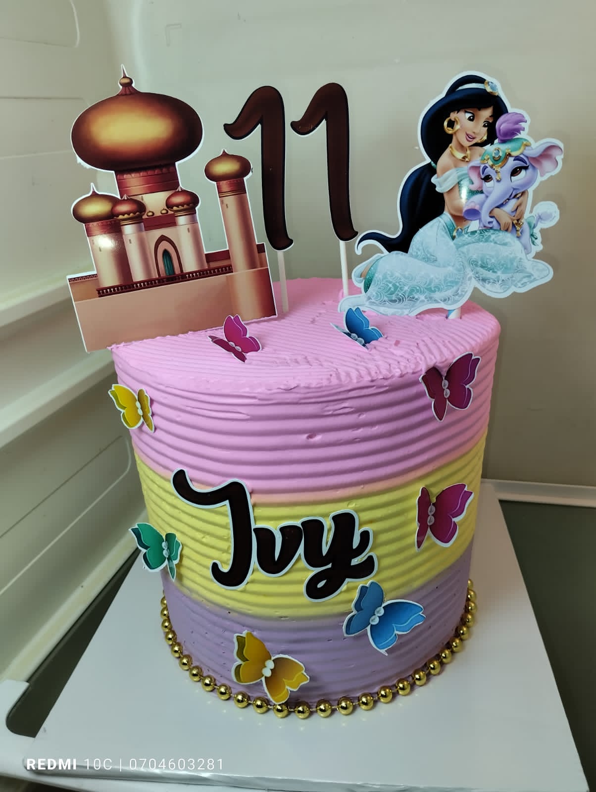 Birthday animated cake