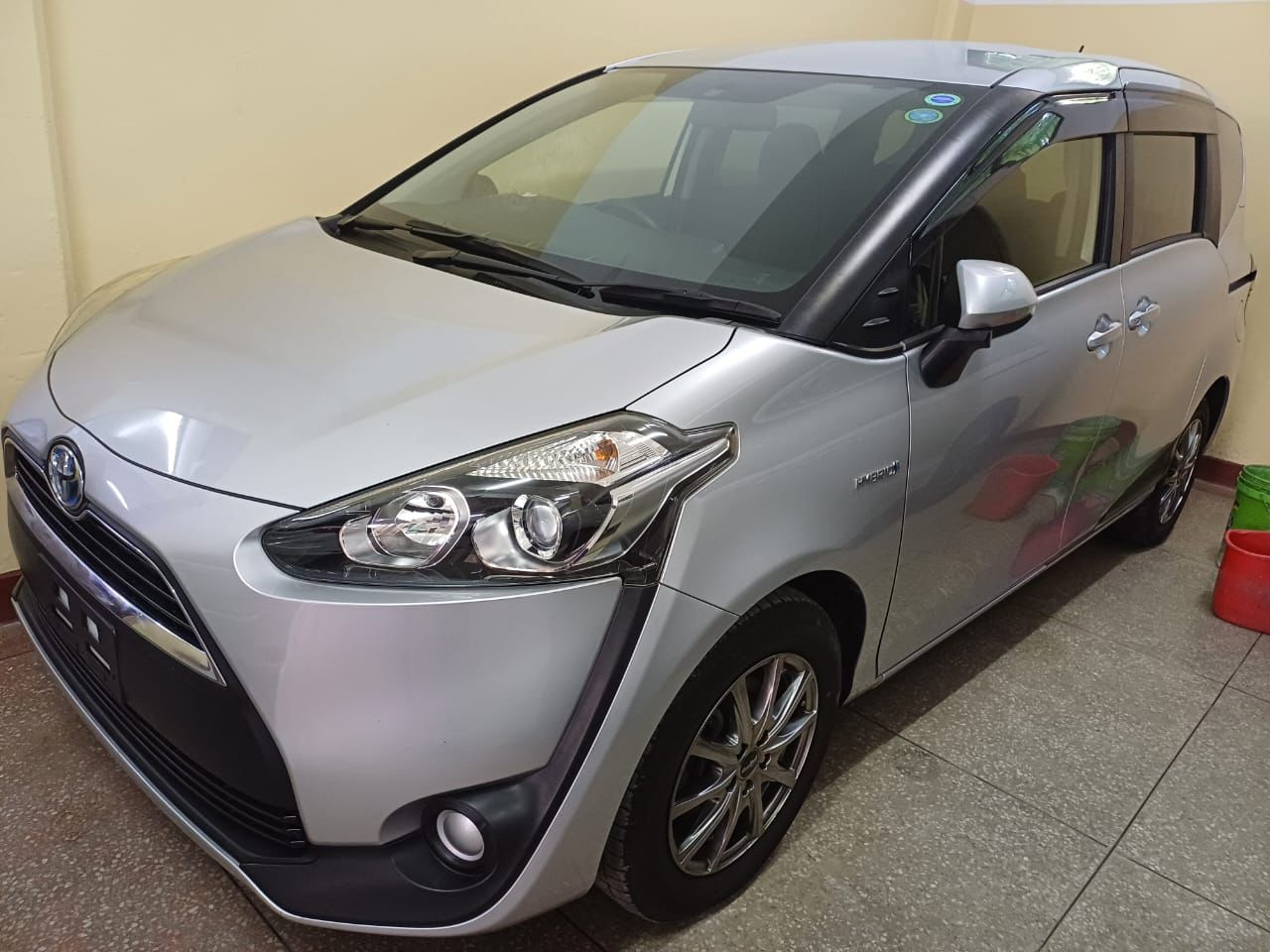 2017 Toyota sienta