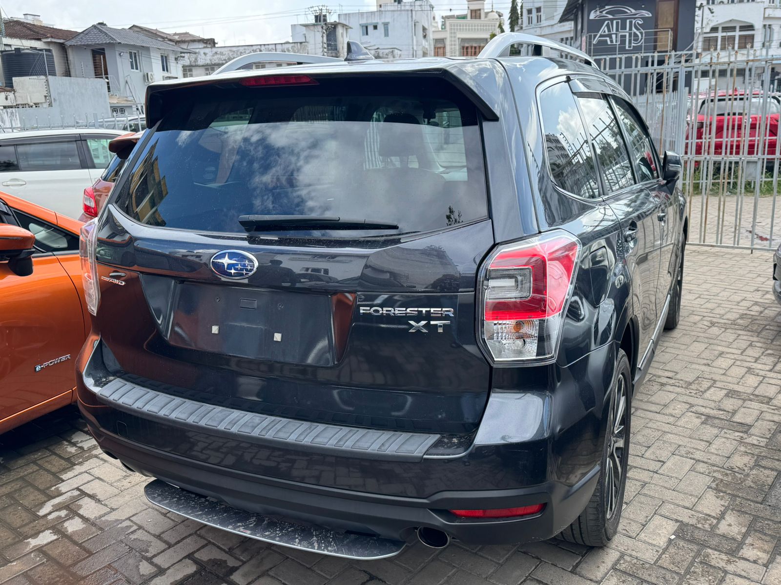 Subaru xT