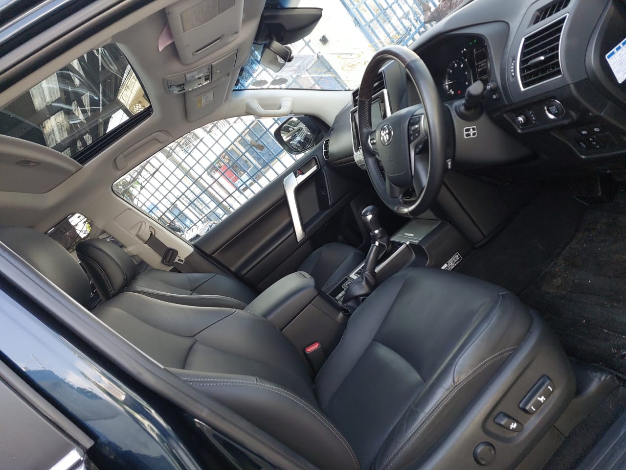 Toyota land cruiser Prado TZG