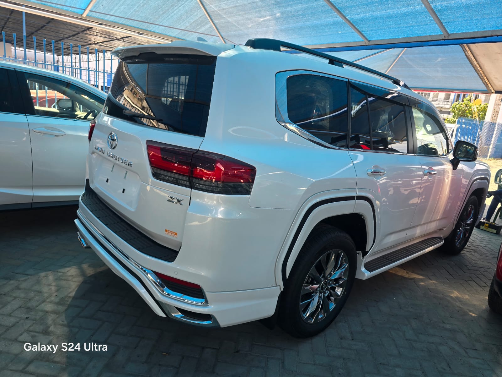 Land Cruiser LC 300 2023 Model