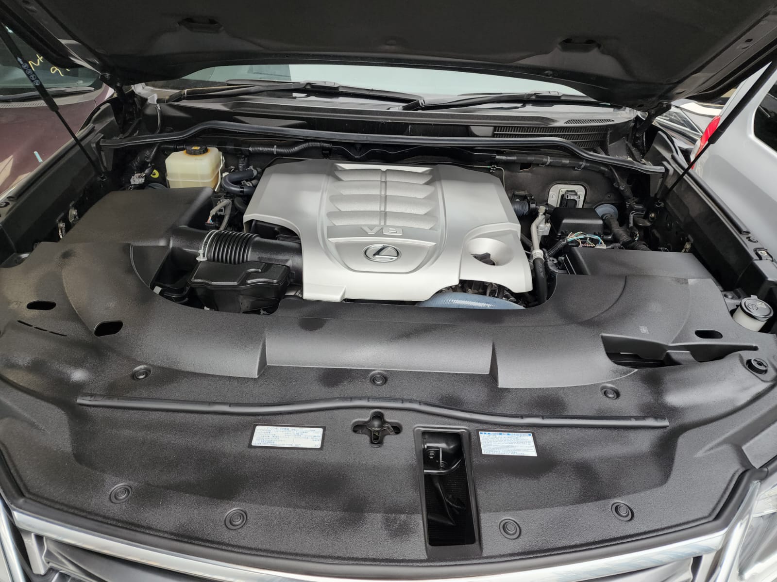 Lexus LX 570