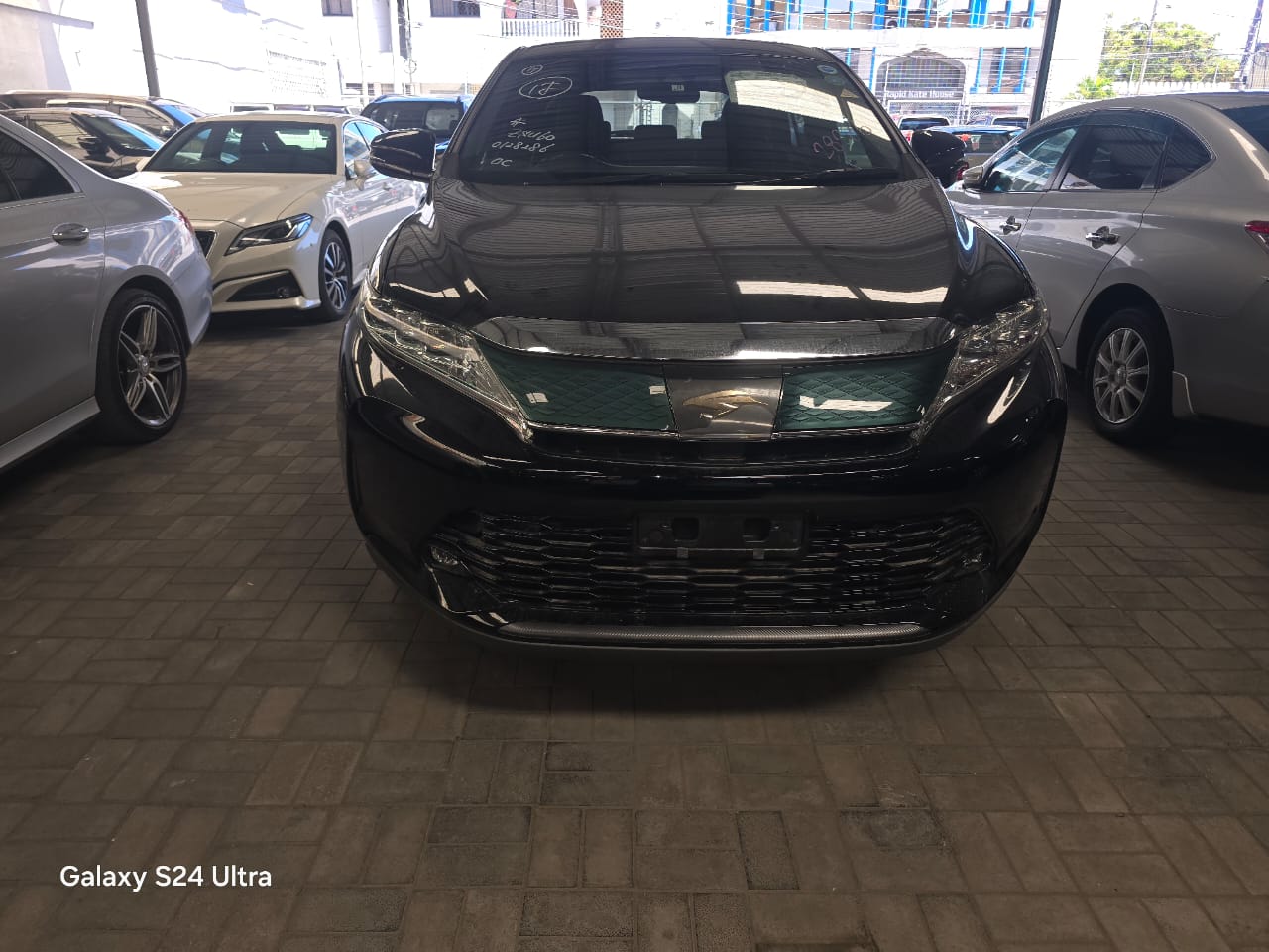 Toyota Harrier 2017 model