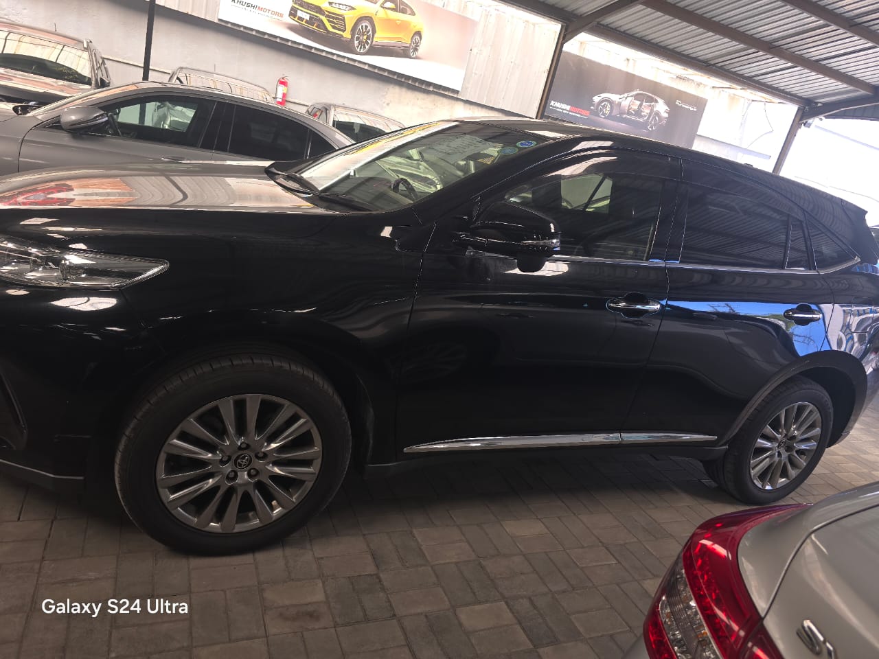 Toyota Harrier 2017 model