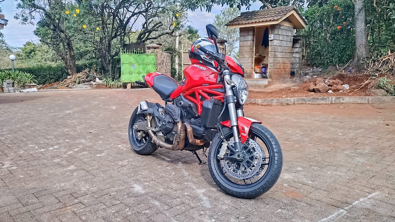 2016 Ducati Monster