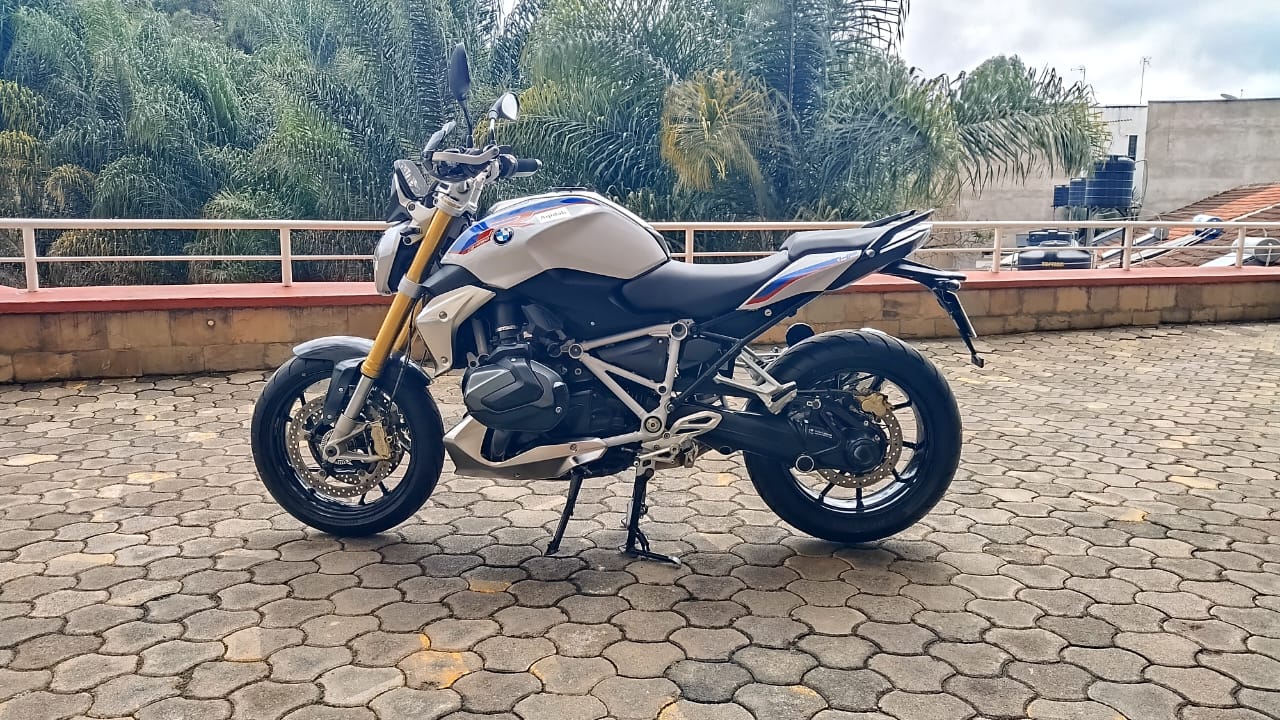 BMW R1250R HP