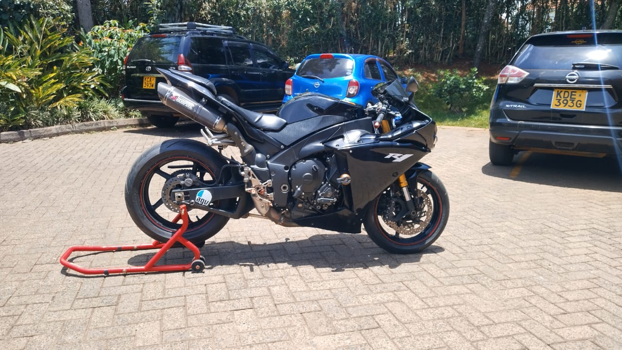 2019 Yamaha YZF R1