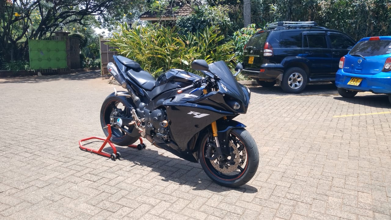 2019 Yamaha YZF R1