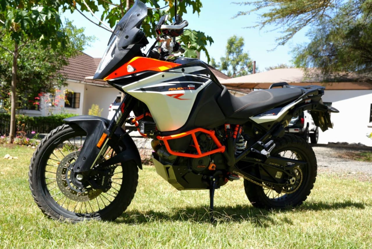 2018 KTM 1090R