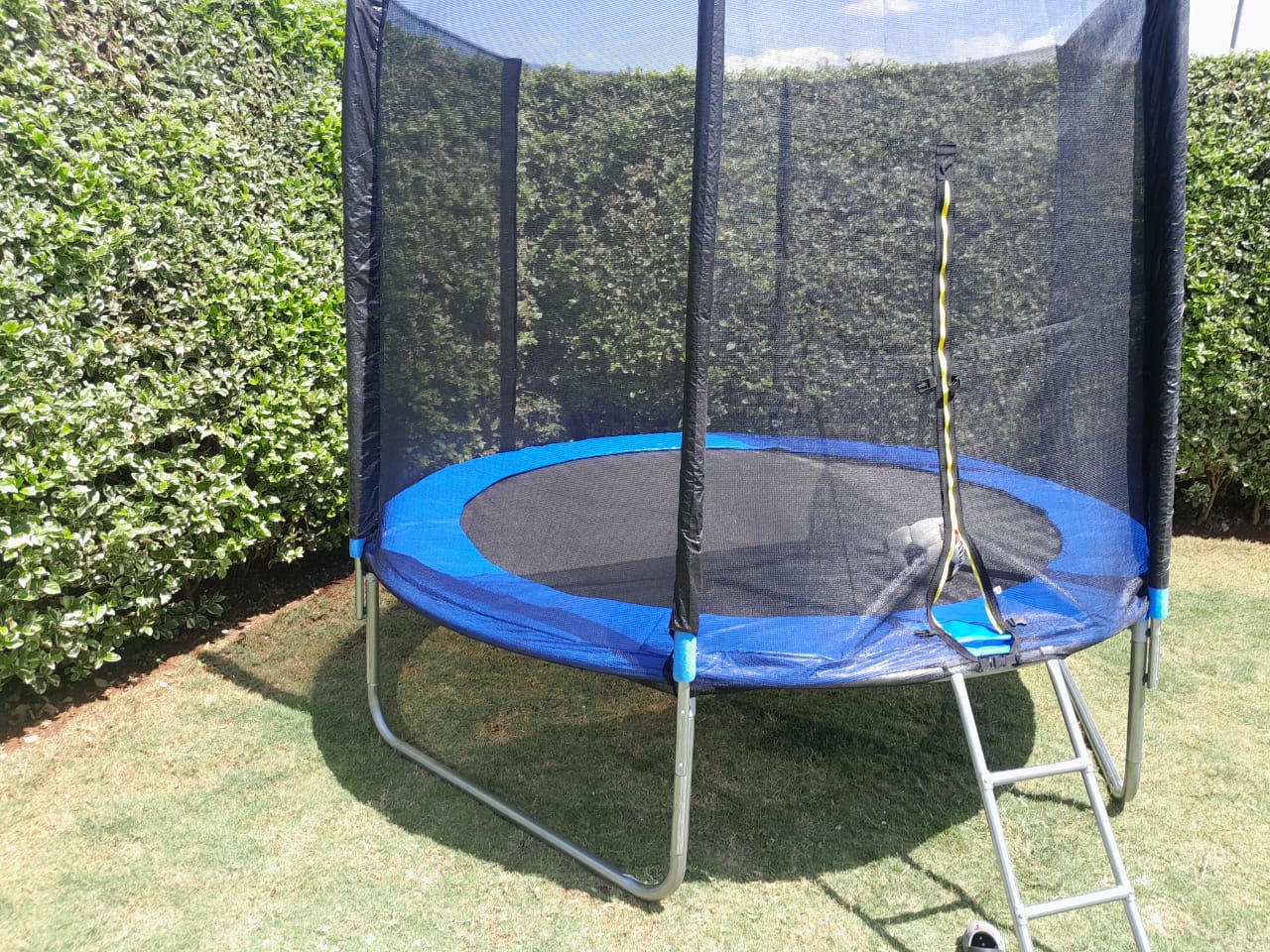 8ft trampoline