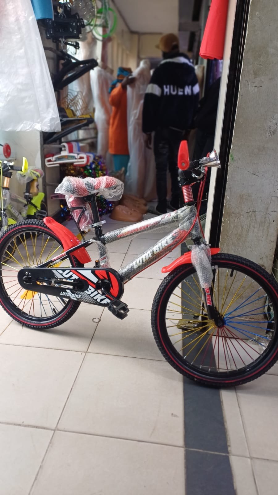 Size 20 luta bike