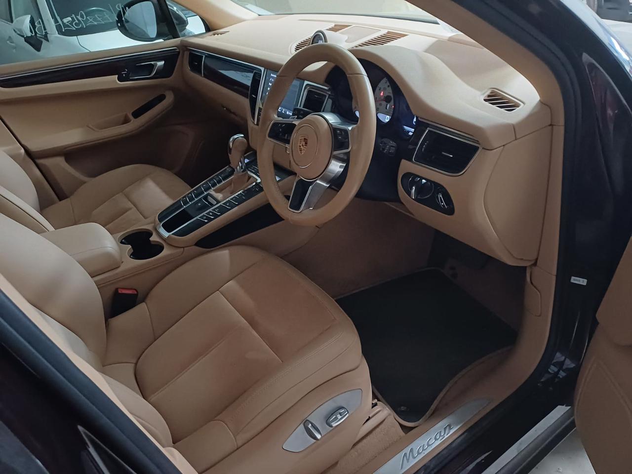 Porsche macan