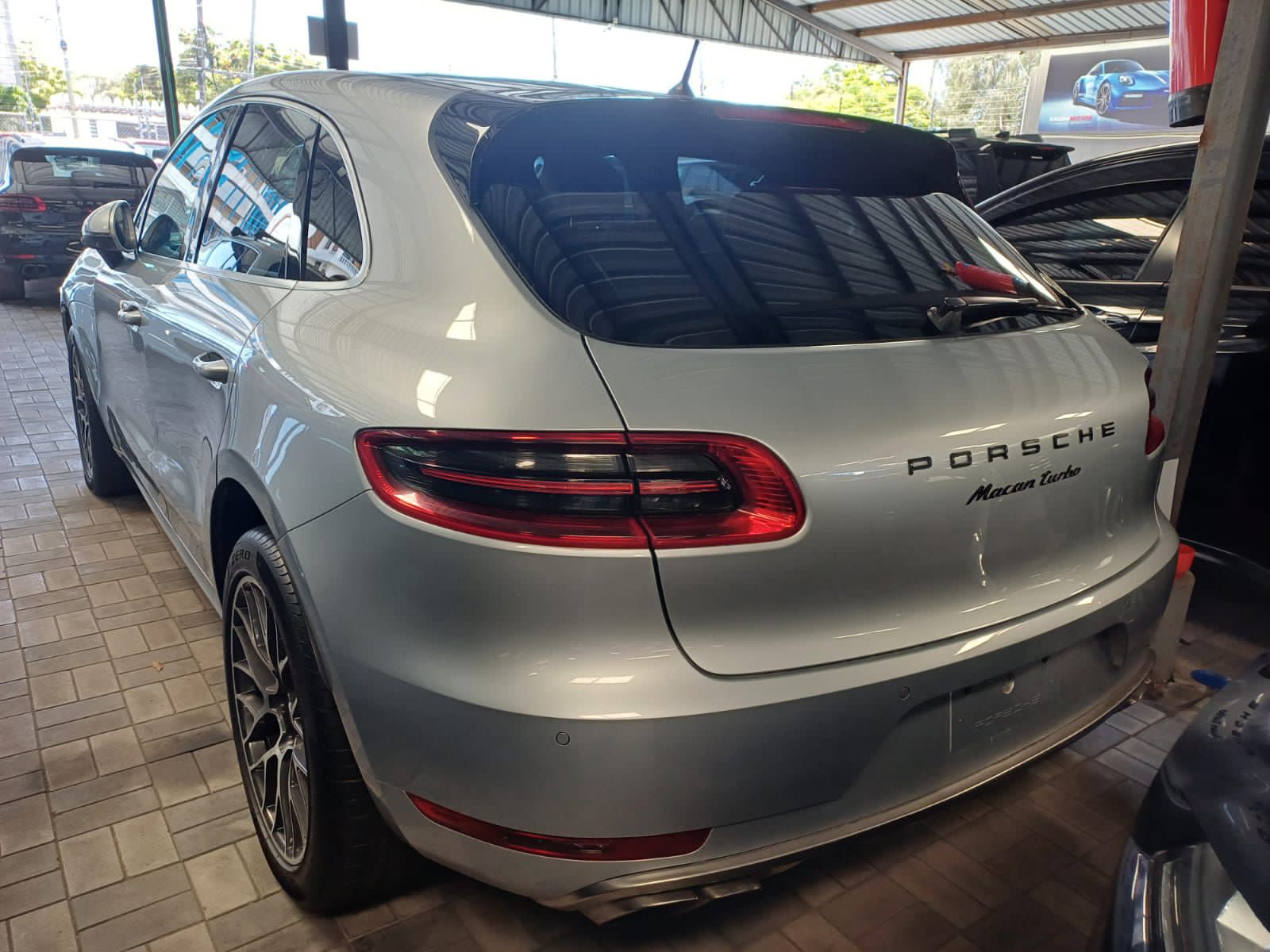 Porsche macan