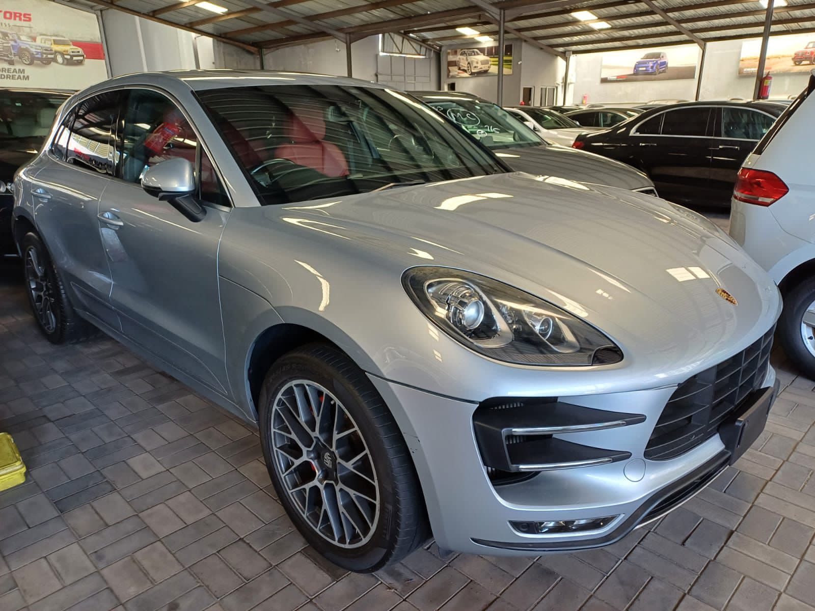 Porsche macan