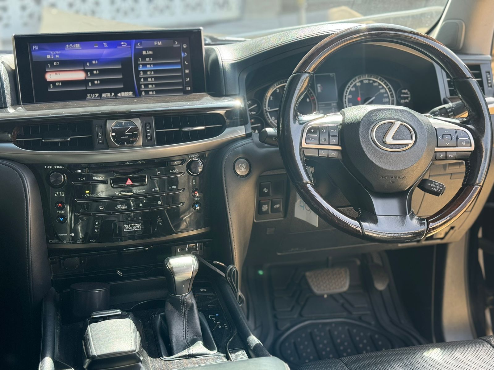Lexus LX 570 AWD