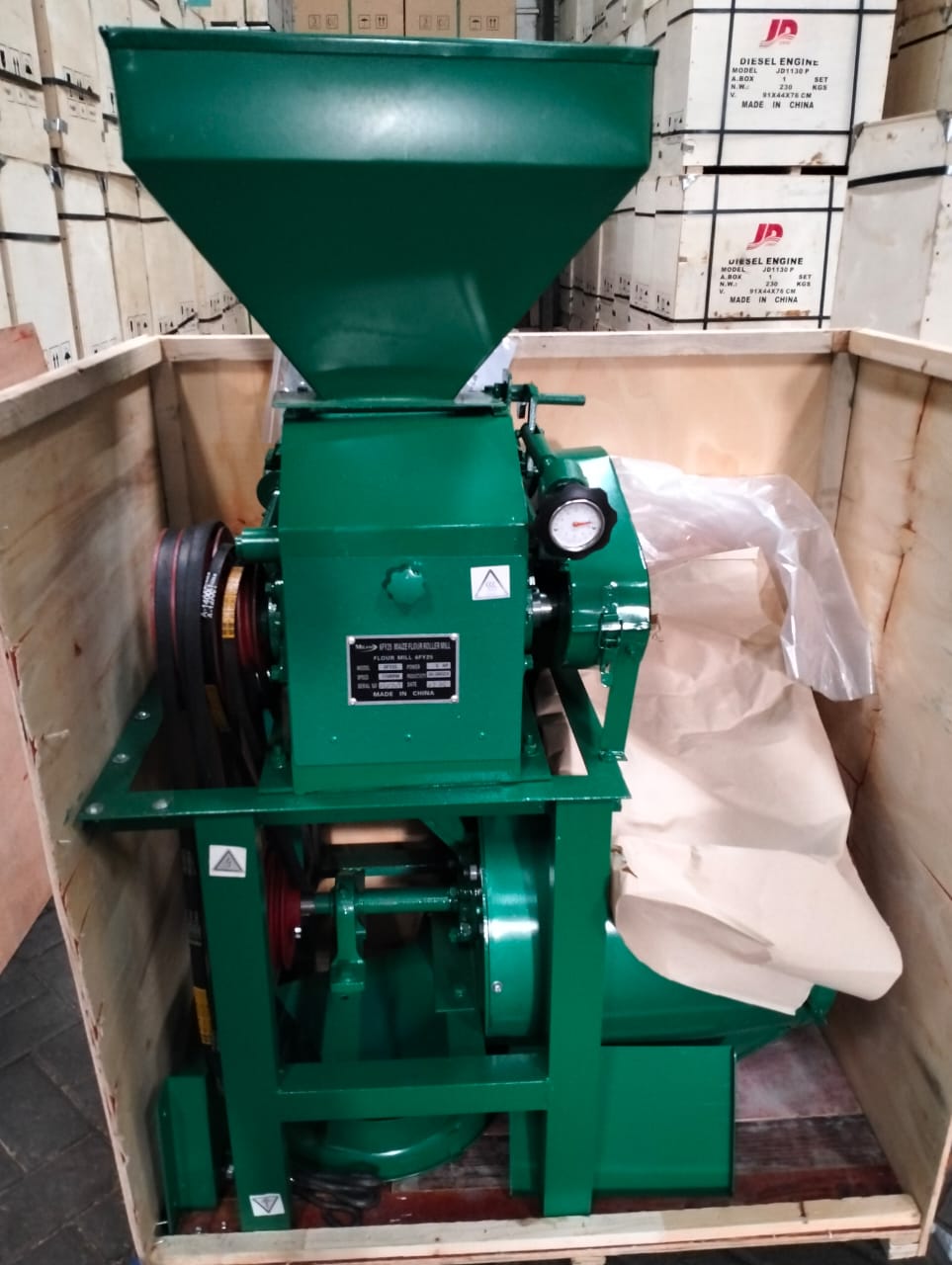 Maize floor roller mill. Complete with crusher motors and frame.