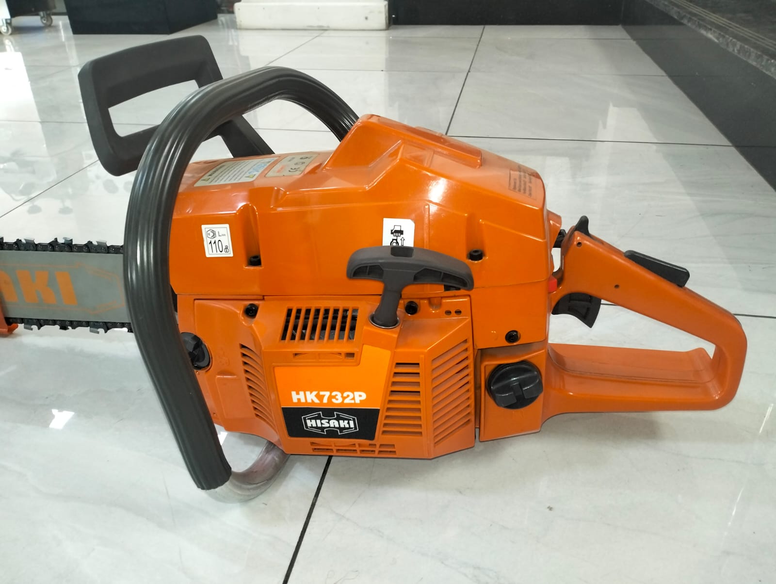 Hisaki Power saw machine. Chain saw