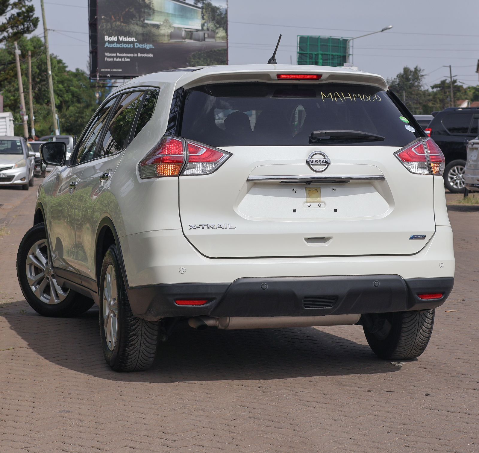 NISSAN XTRAIL
