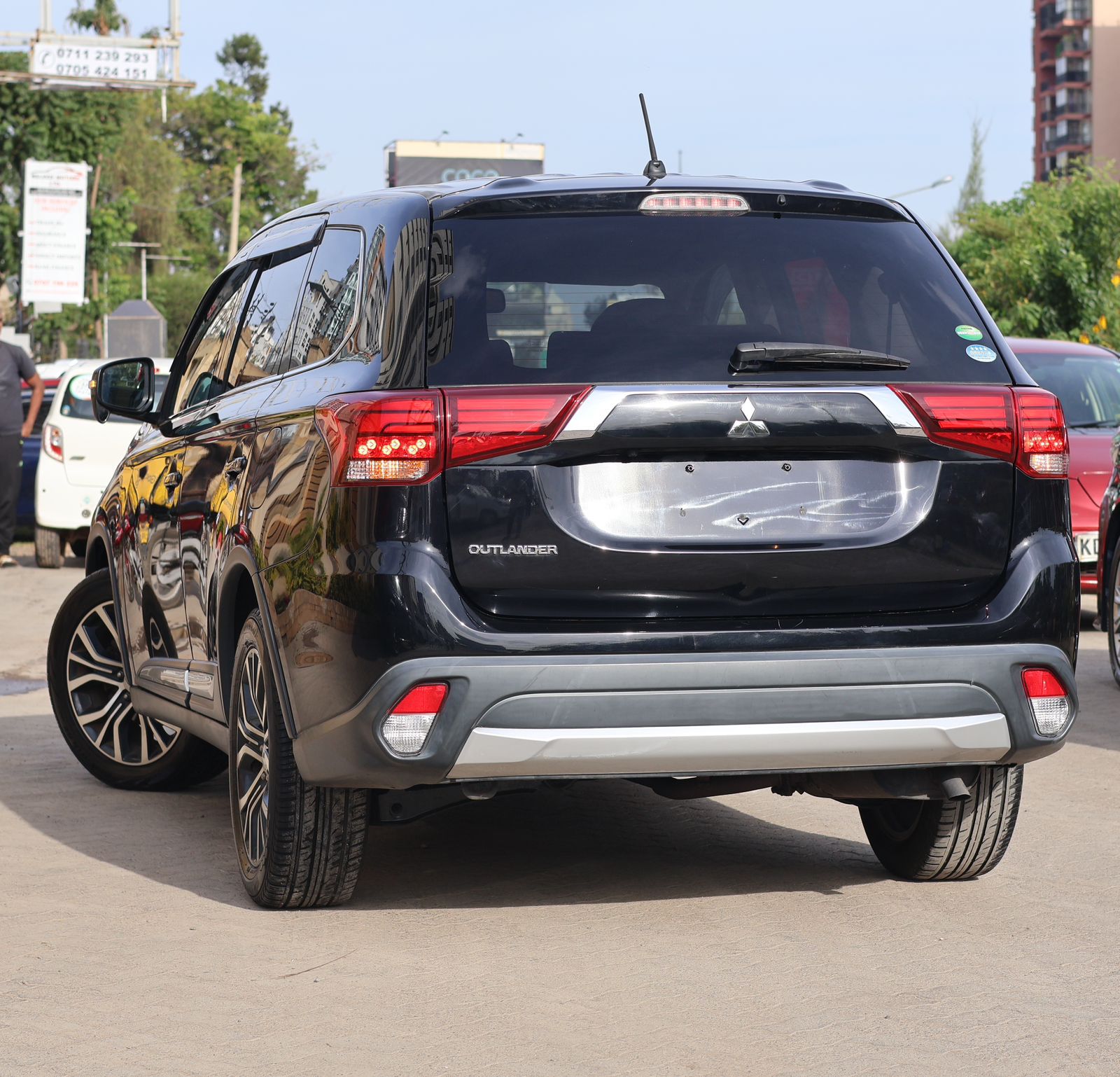 2018 MODEL MITSUBISHI OUTLANDER