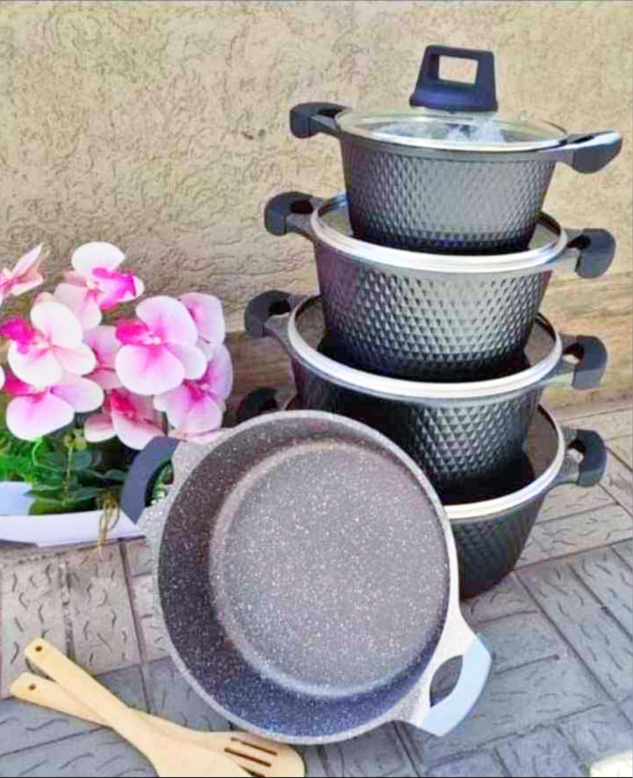 12PCS Unique cookware set