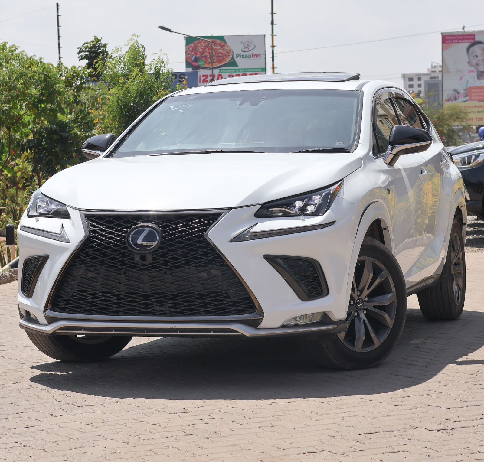 2018 MODEL LEXUS NX300