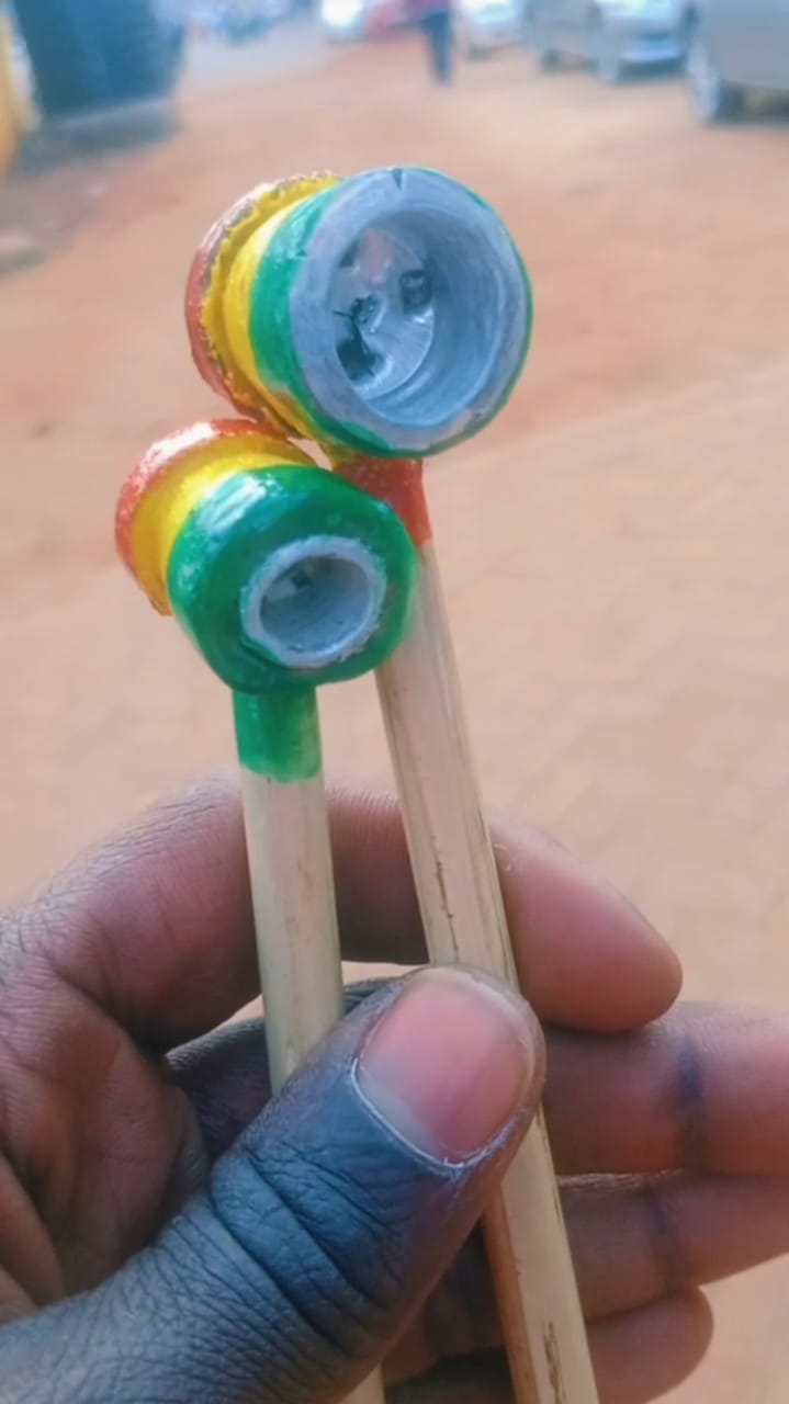 Kiko smoking pipe